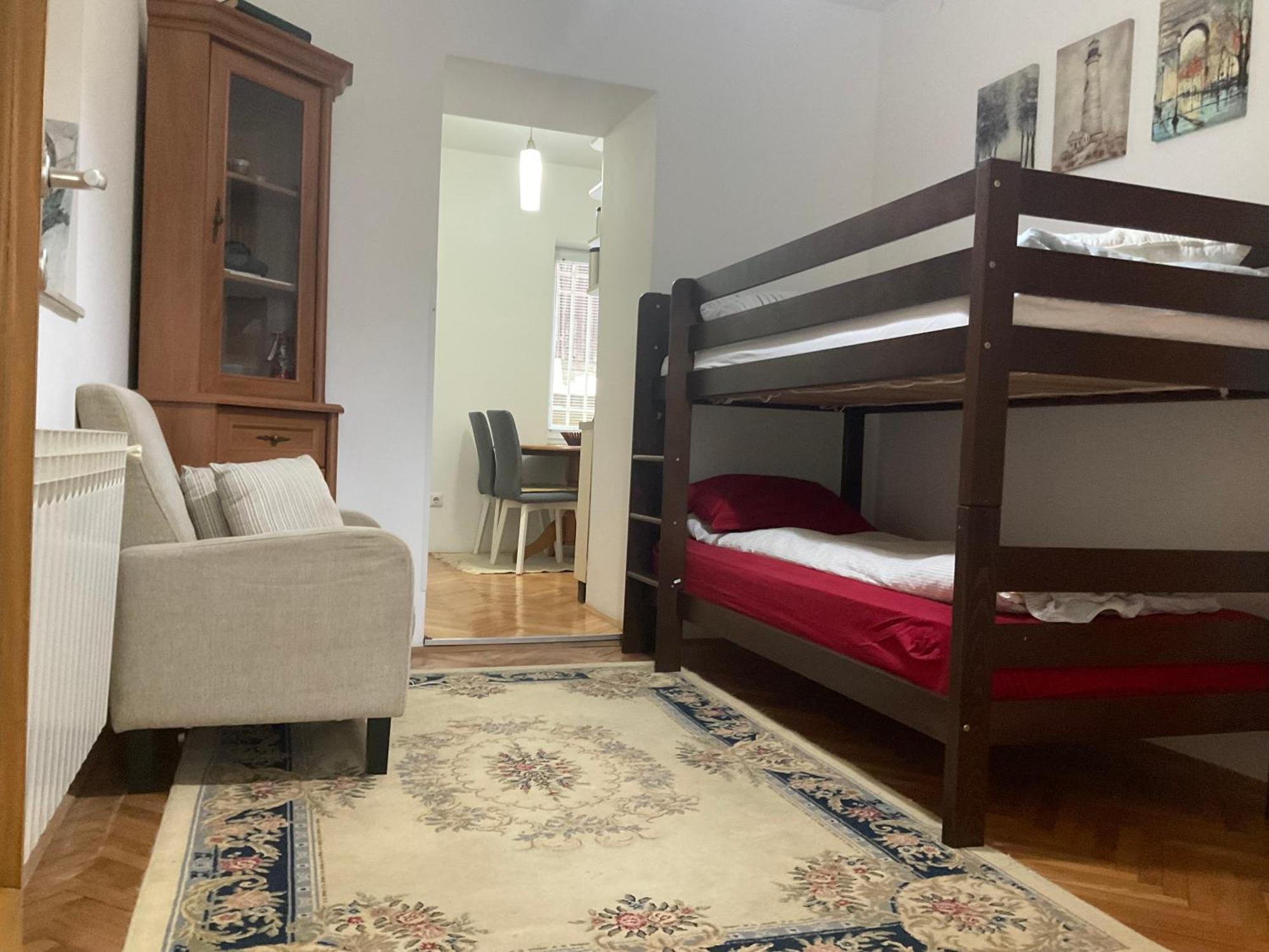Garaplina No 1 Apartment